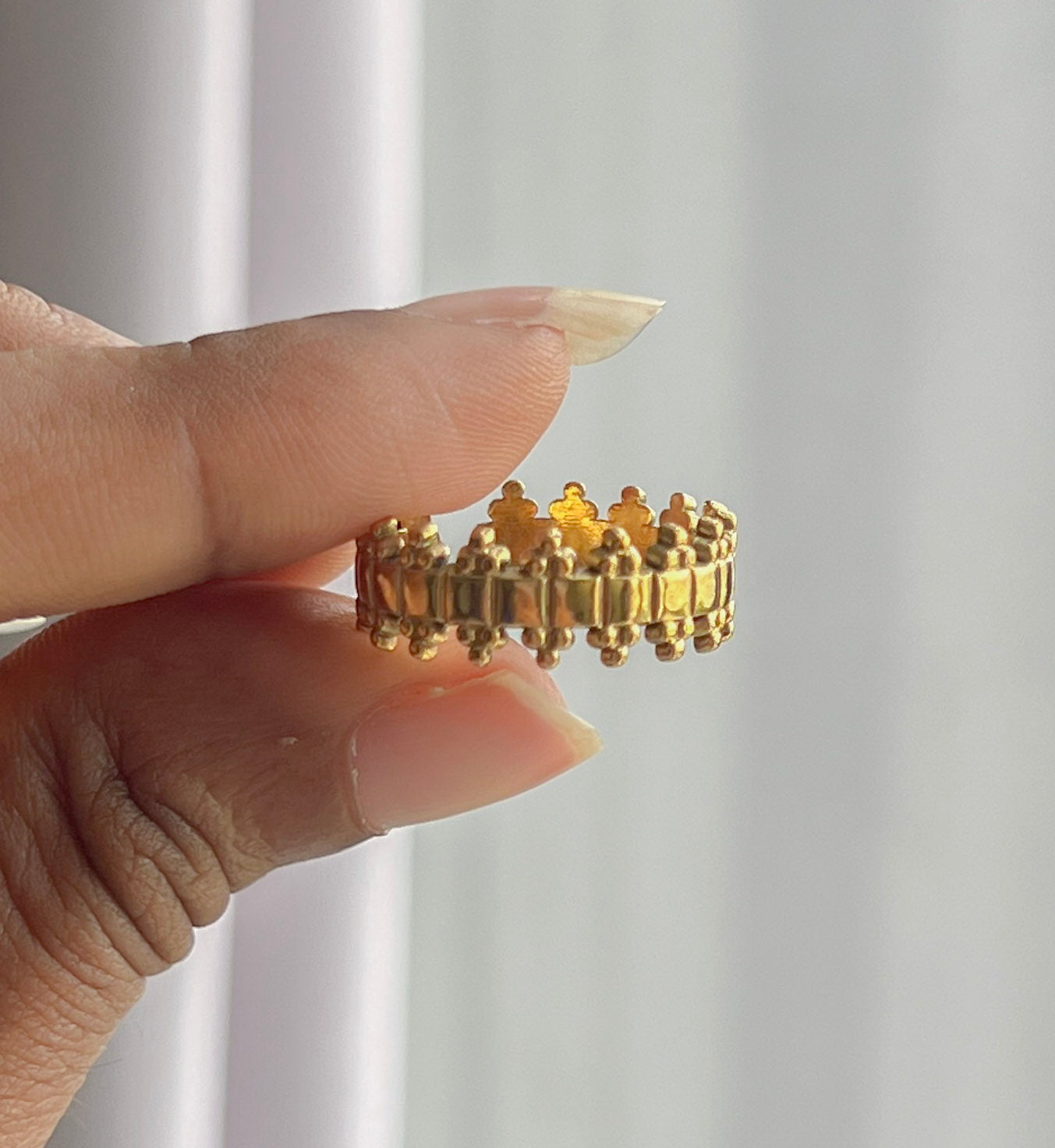 Zerine Ring