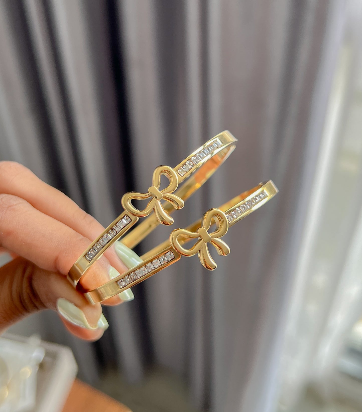 Bow Bangle