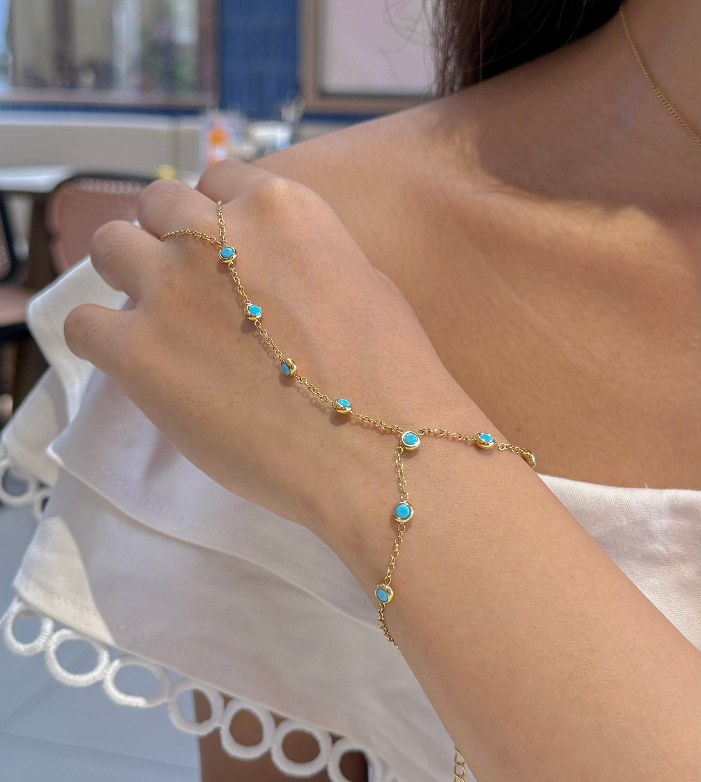 Virelle Hand Chain