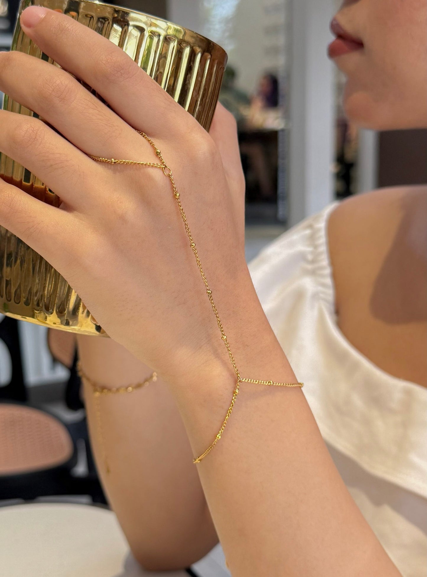 Zafira Hand Chain