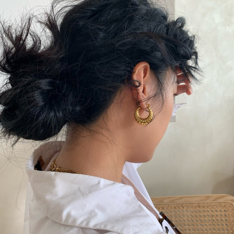 Croissant Earring