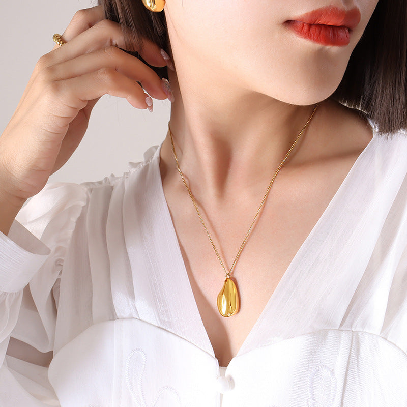 Fadya Necklace