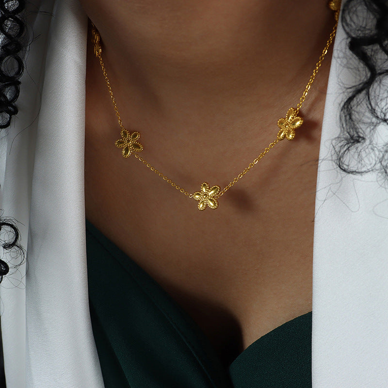 Elara Necklace