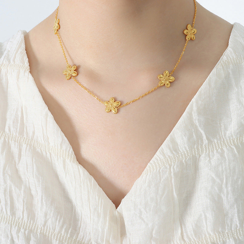 Elara Necklace