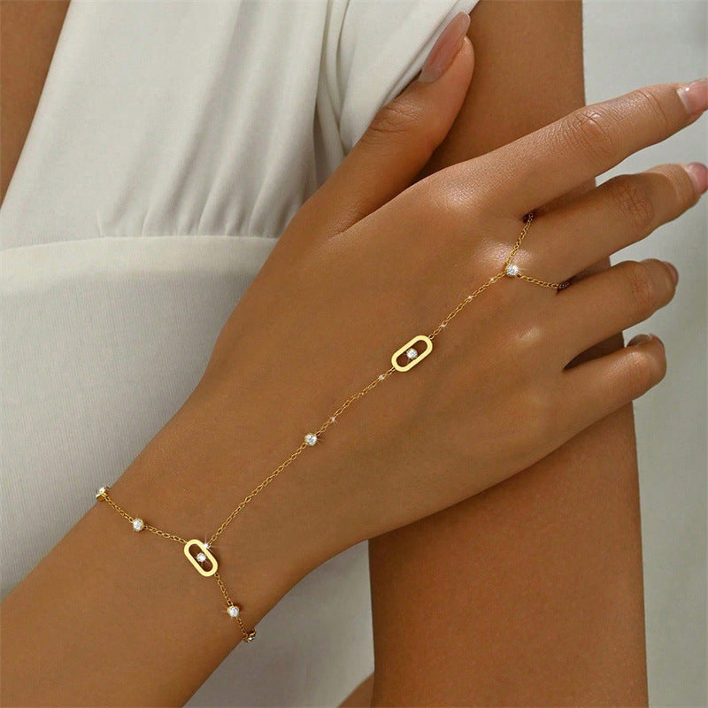 Orlisse Hand Chain